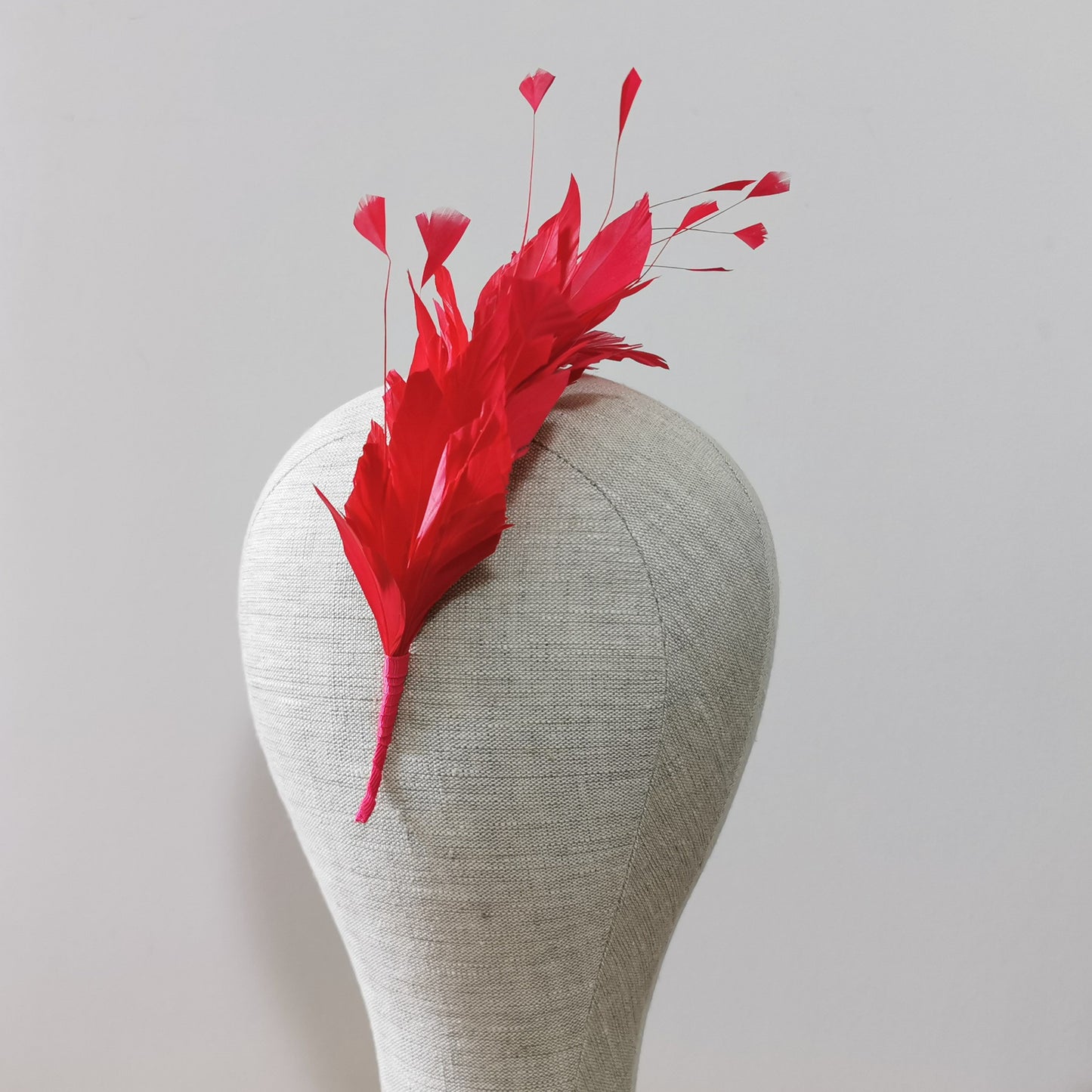 LUNA Feather Headband Fascinator in Fuchsia Pink
