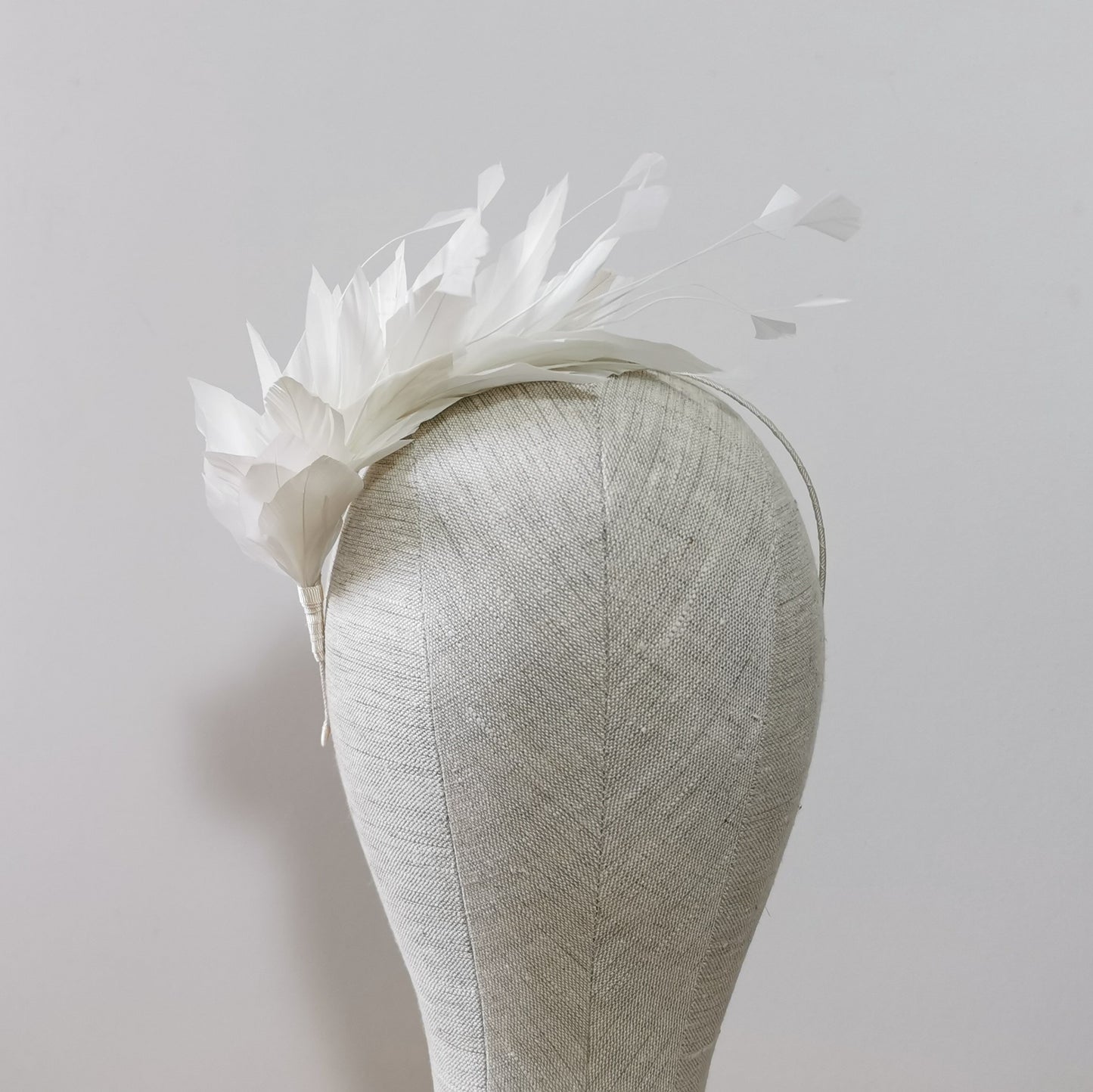 LUNA Feather Headband Fascinator in Ivory