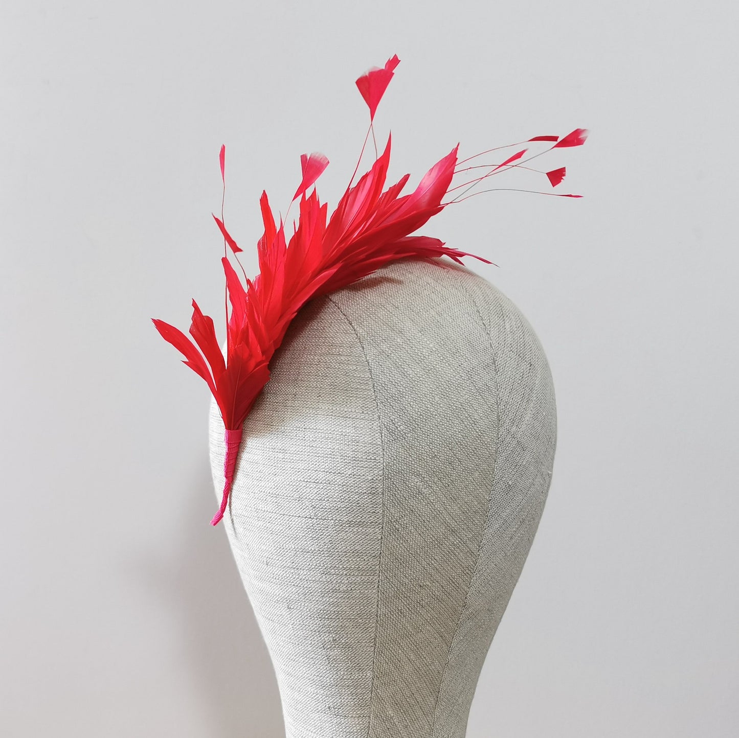 LUNA Feather Headband Fascinator in Fuchsia Pink