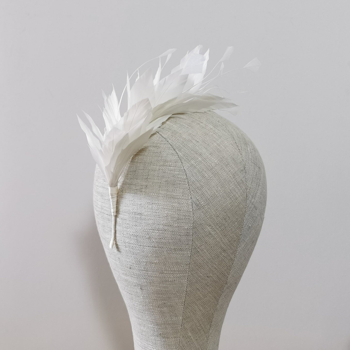 LUNA Feather Headband Fascinator in Ivory